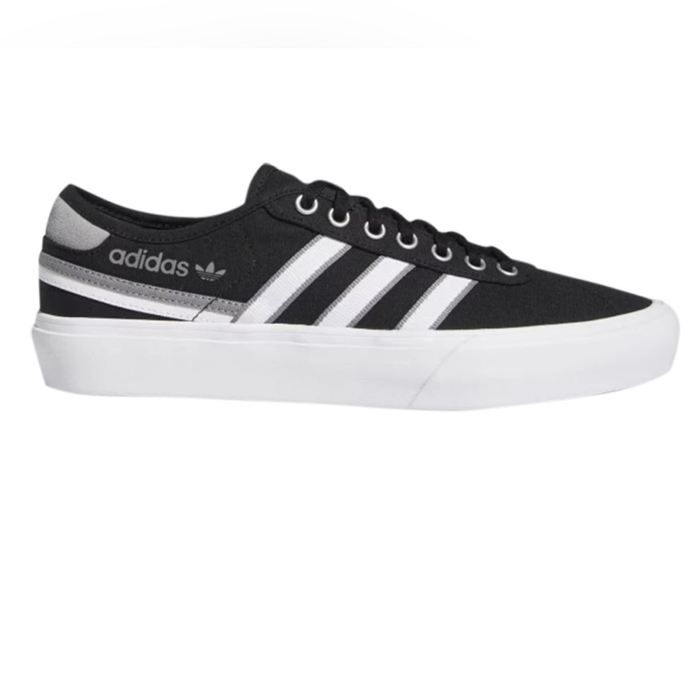 Adidas Delpala Men’s Sneakers Size 8.5
